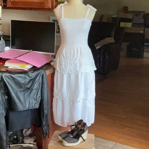 Jessica Simpson White Maxi Eyelet Bow Shoulder Strap Dress Size XS, NWT